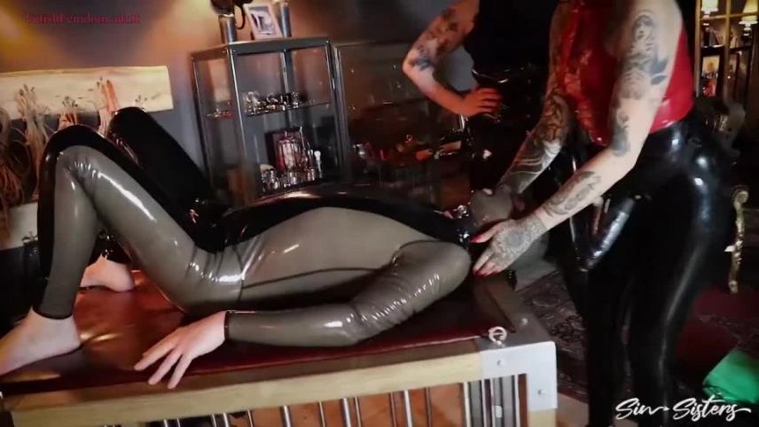 Miss Melisande Sin: How deep is your throat feat Mistress Karino [updated: 2024-06-01]