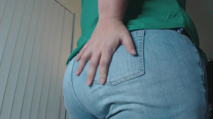 Jerk For Curvy Jean Booty [updated: 2024-06-10]