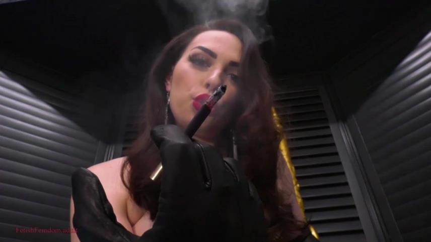 Gynarchy Goddess – Goddess Serena – Goddess Serena smokes a Sobranie Black Russian [updated: 2024-08-27]