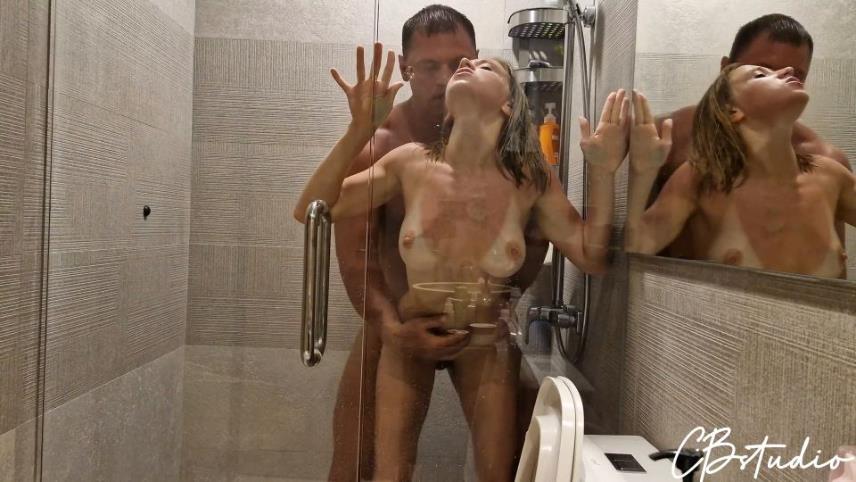 Fucked a Friend s Girlfriend In The Shower While He Was Playing Sony PlayStation - [PornHub] (FullHD 1080p) [updated: 2024-08-28]