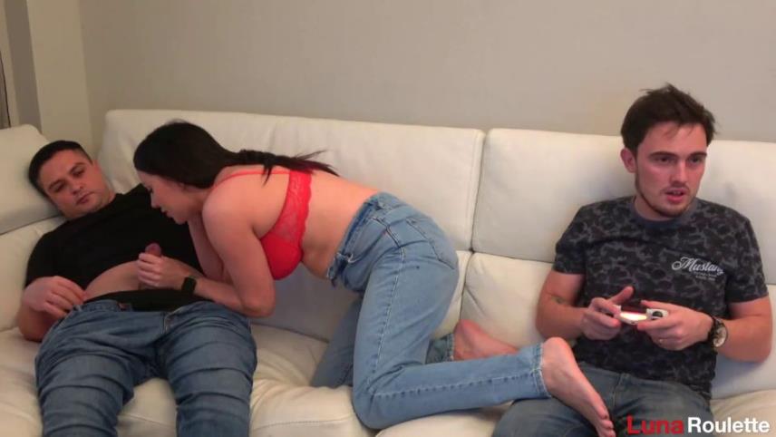 The Husband Was Busy Playing While I Was Giving a Blowjob To His Friend - [PornHub] (FullHD 1080p) [updated: 2024-08-31]