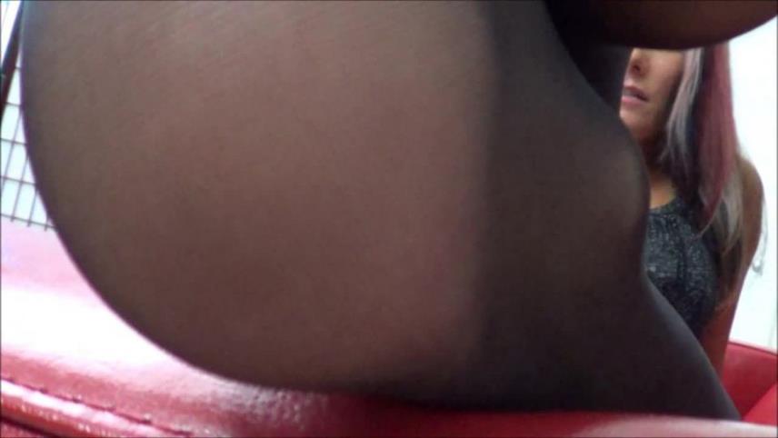 The Foot Infatuation - Sleepy Auntie Foot Fetish POV [updated: 2024-09-01]