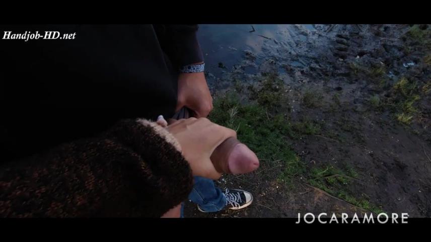 Risky outdoor handjob in local park – JocarAmore [updated: 2024-09-03]