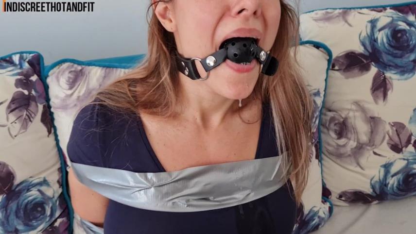 Ball gagged, restrained, given a footjob [updated: 2024-09-04]