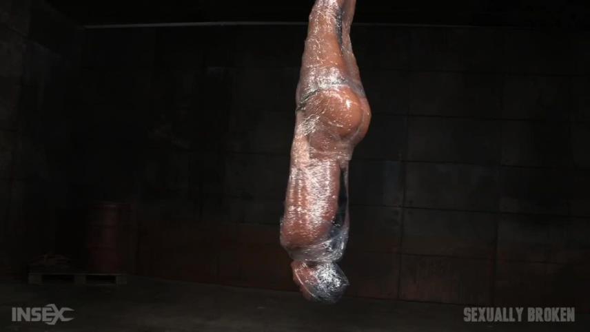 Tough London River mummified in plastic wrap and facefucked inverted suspension by BBC [HD 703.9 MB] [updated: 2024-09-07]