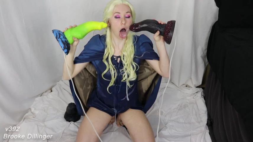 Brooke Dillinger – V392 Khaleesi 3 Dragon Bukkake Gangbang [updated: 2024-09-09]