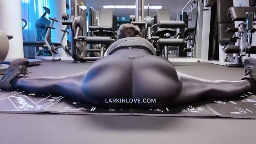 Larkin Love - Gooning at The Gym for Your Personal Trainer [updated: 2024-09-11]