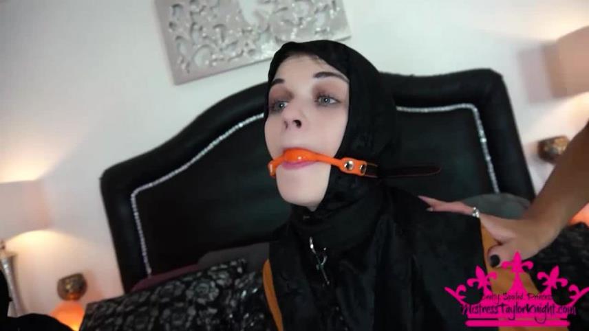 Mommy-Dommes New Hijab Sluts Mobile Vers [updated: 2024-09-17]