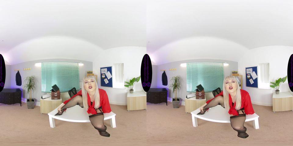 The English Mansion – Princess Aurora – Office Shaming – VR [updated: 2024-09-17]