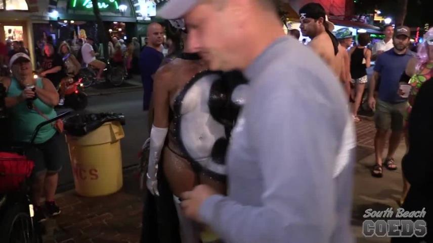 Fantasy Fest 2016 Street Footage Of Hot Girls Naked On The Streets Of Key West Florida [updated: 2024-09-19]