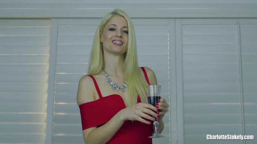 Charlotte Stokely - Plugged At The Snobby Party [updated: 2024-09-20]