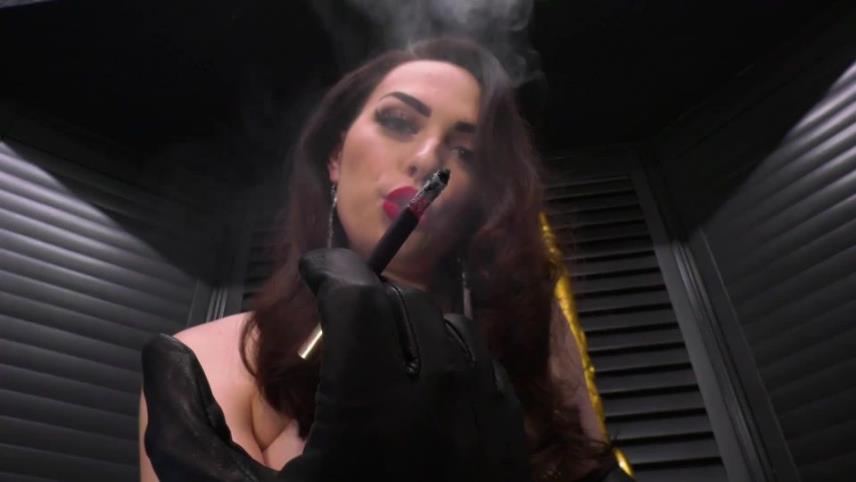 Gynarchy Goddess – Goddess Serena – Goddess Serena smokes a Sobranie Black Russian [updated: 2024-09-20]