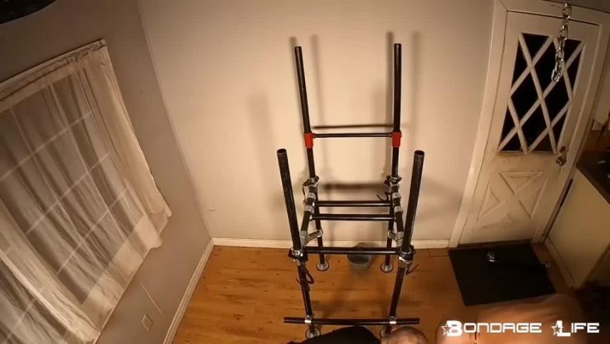 Bondage Life – Testing The Chair Box – Rachel Greyhound [updated: 2024-09-22]