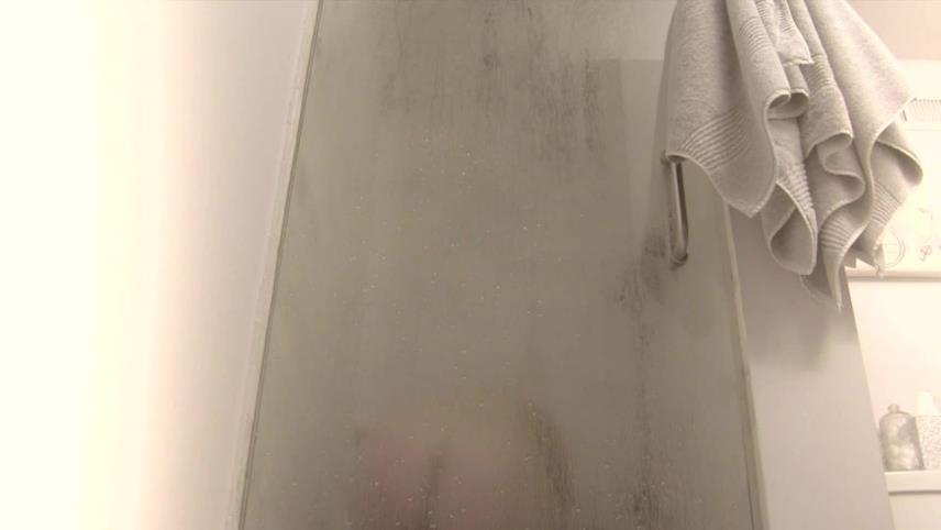 Princess Lyne - Nude Shower Ignore [updated: 2024-09-22]