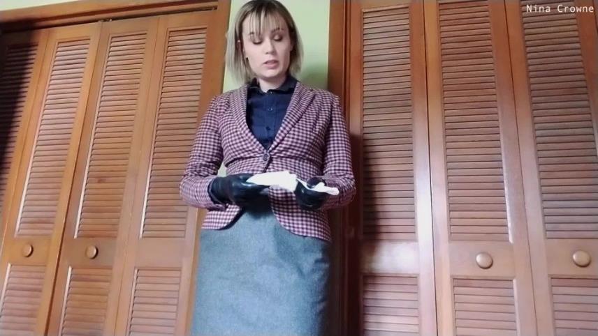 Nina Crowne – Wearing Gloves to Work [updated: 2024-09-23]