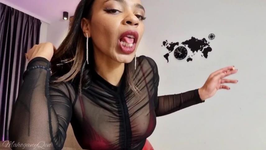 MahoganyQen - Smoking And Spitting Fetish POV [updated: 2024-09-24]