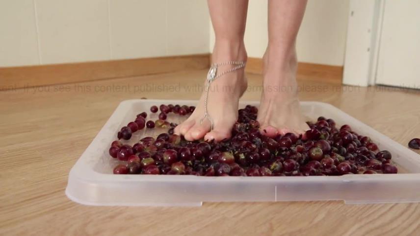 shing grape bare feet teaser [updated: 2024-09-24]