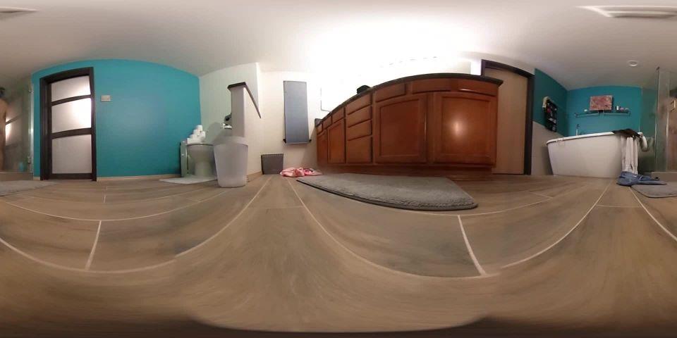 THE BATHROOM VOYEUR - VR360 [updated: 2024-09-25]