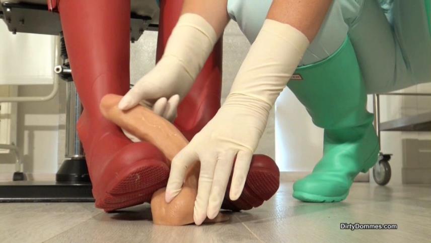 Queens of Kink – Medical bootjob POV Liza and Miss Miranda [updated: 2024-09-25]