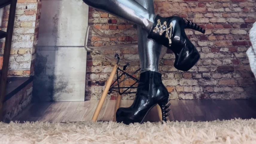 MistressRavenFD – 30 SHOES IN 30 DAYS – DAY 3 [updated: 2024-09-25]