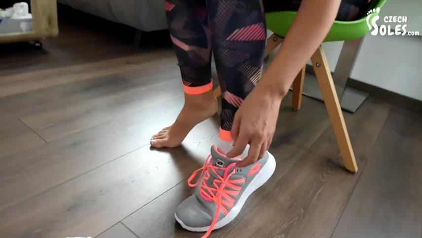 Czech Soles - Taking care of her smelly feet after gym workout [updated: 2024-09-27]