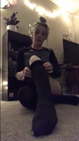 graveyardfeet 1002202021660065 taking my docs and tights off after a long day [updated: 2024-09-28]