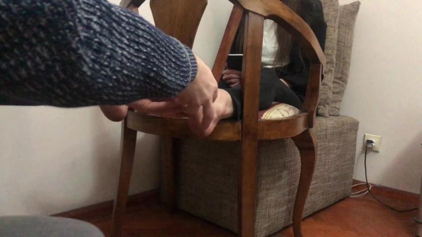 Lawyer Feet Tickling [updated: 2024-09-28]