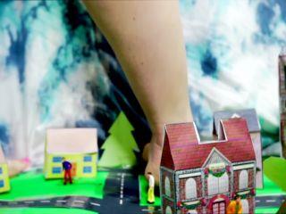 Dina Sky – Giantess Takes On A Village [updated: 2024-09-30]