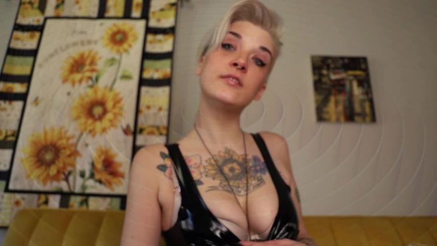 Goddess Eevee - Forever My Sunflower Slave [updated: 2024-09-30]