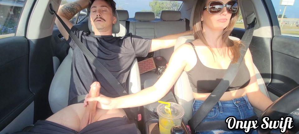 Onyx Swift - MILF Gives Handjob While Driving Cumshot [updated: 2024-10-01]