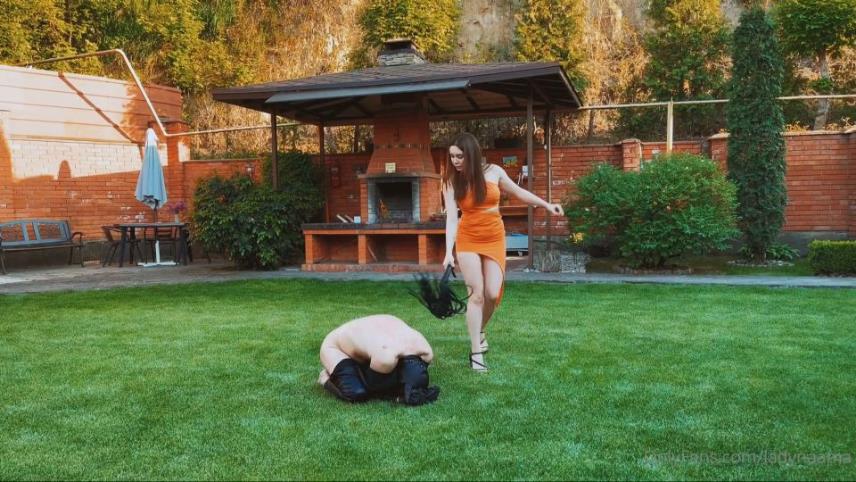 Goddess Naama – Outdoor Obedience Training [updated: 2024-10-02]