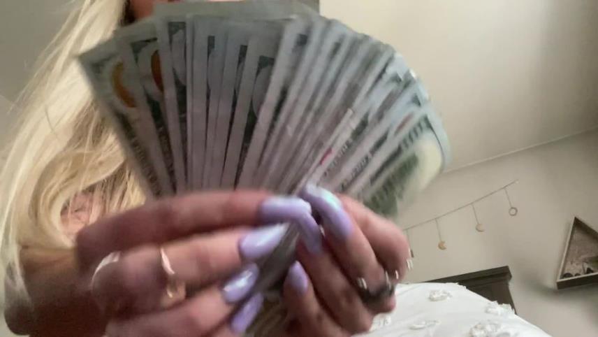 SorceressBebe – Cash Queen Demands More [updated: 2024-10-03]