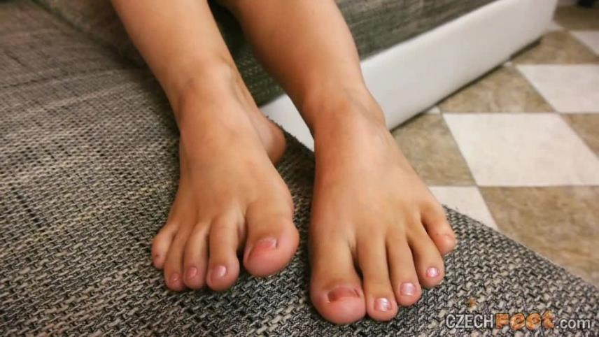 [Czechfeet] Katka P. - Bare feet & Dirty - 09/27/2015 [updated: 2024-10-03]