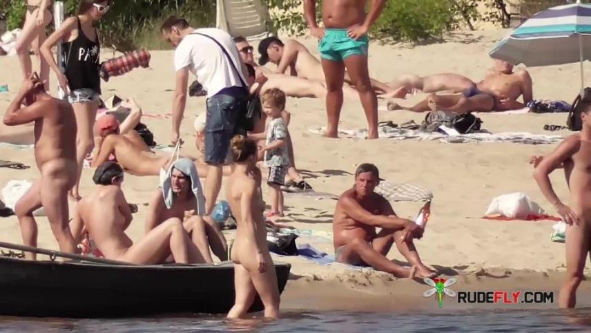 Just a few of the girls I saw on a great naturist plage in the south of Spain. [updated: 2024-10-06]