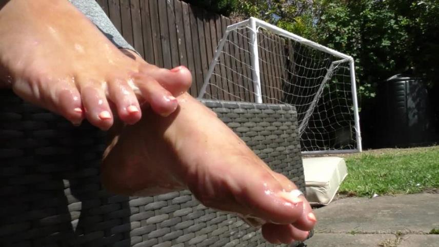 JemStone PornStar – FREE JEMSTONE FOOT VID ON MV [updated: 2024-10-09]