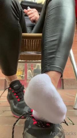 anas socks 20-06-2021-2140933716-I love taking my sneakers off in a public and you know it This time while m havin [updated: 2024-10-10]