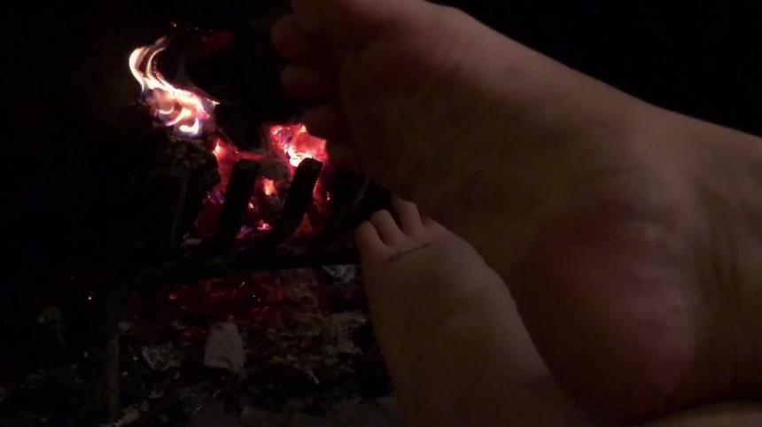 DemonGoddessJ - 100 Per Perfect Toe - FinDom [updated: 2024-10-14]