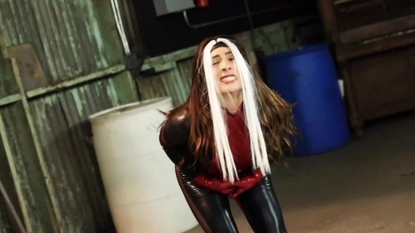 The Superheroines - Tiffany Chase - Syphon Vs Moxley (The Kiss Of Death) [updated: 2024-10-18]