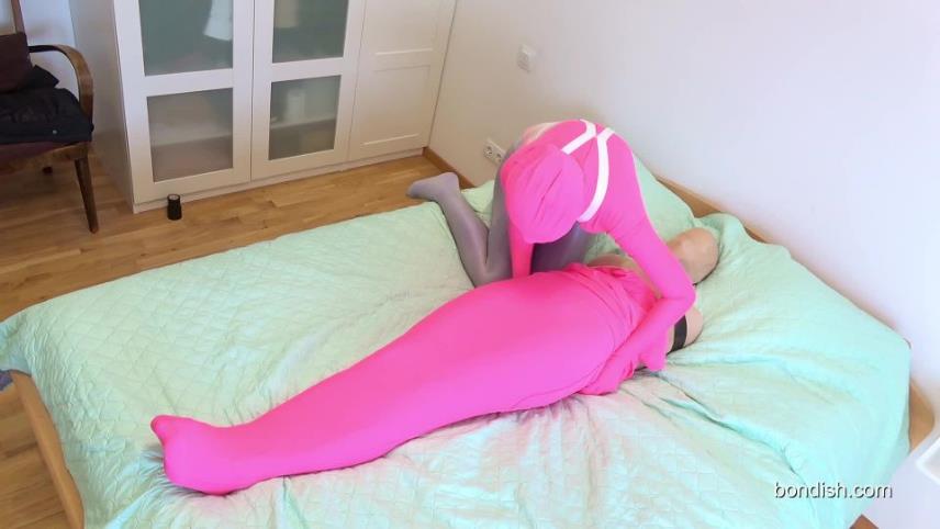 Pantyhose Layering & Zentai Bondage - Part 2 [updated: 2024-10-22]