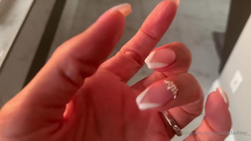 Princess Ashley spoiledashley 20-09-2020 Sexy new nails [updated: 2024-10-22]