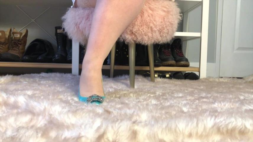 Worship Bea s Shoes and Feet [updated: 2024-10-23]