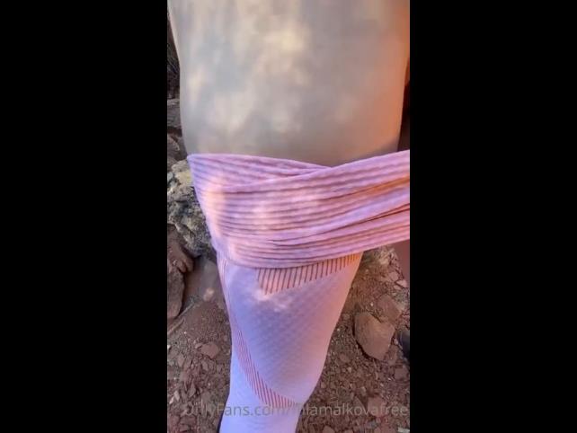 Mia Malkova - Outdoor Trail Tease - [Onlyfans] (HD 720p) [updated: 2024-10-23]