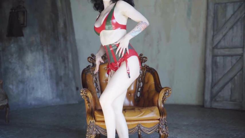 Miss Ellie Mouse - Hot latex striptease [updated: 2024-10-24]