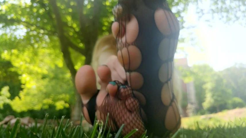 OGFeet - Sativa Skies - Outdoor Fish Net [updated: 2024-10-26]