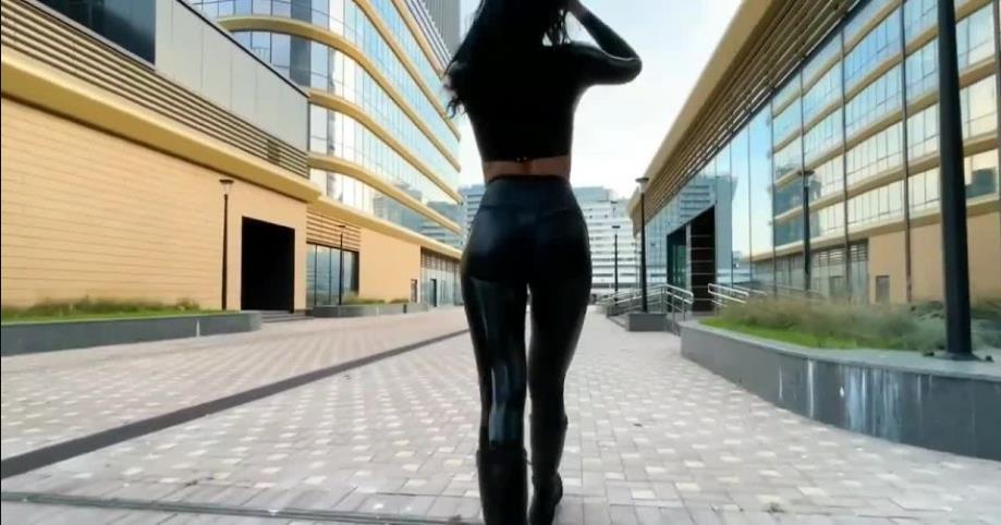 Ksenia Savo Latex Thongs Under Leather Leggings [MyLatexBabe] (SD 670p) [updated: 2024-10-26]