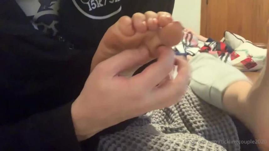 TicklingCouple2020 – Tickling Feet Part 7 [updated: 2024-10-26]