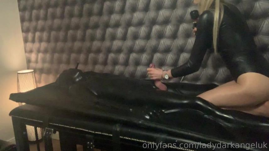 Vac Bed And So Much Tease — LADY DARK ANGEL UK [updated: 2024-10-28]