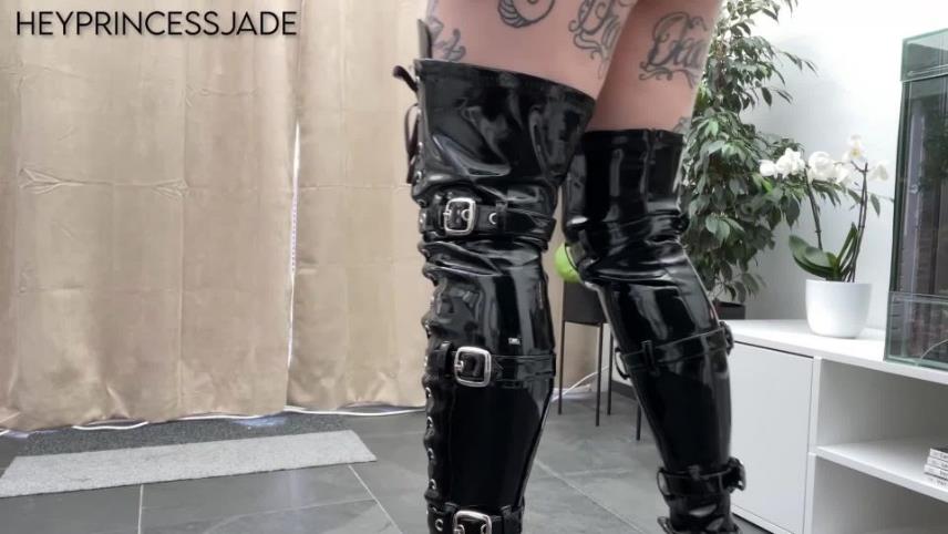 Princess Jade – Showing Off My 10 Inch Pleaser Boots walking and jumping [updated: 2024-10-28]