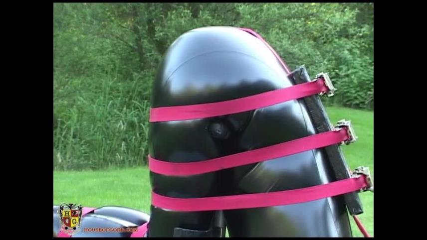 House of Gord: Sasha – From Dual Trouble clips added 06 Aug 2004 Bondage [updated: 2024-10-28]