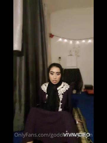 Goddess Anya Sion  Woman In Headscarf Telling You To Sin [updated: 2024-10-29]